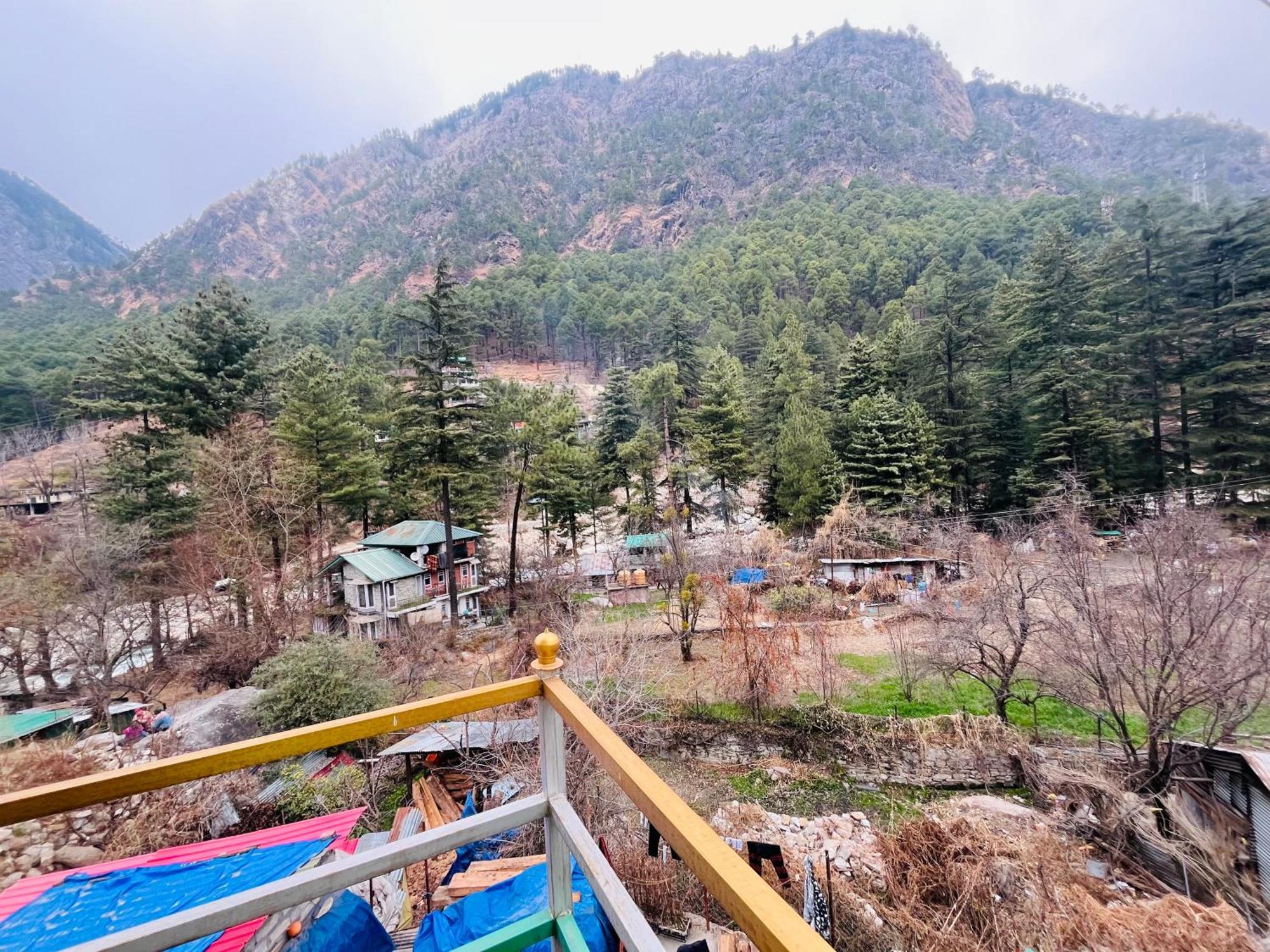 Russian Unit Kasol By Valley Εξωτερικό φωτογραφία