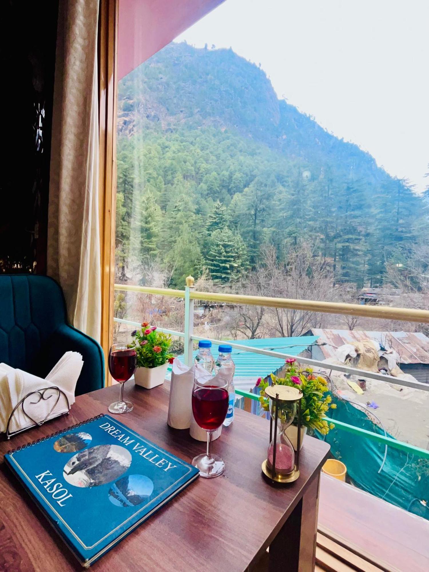 Russian Unit Kasol By Valley Εξωτερικό φωτογραφία